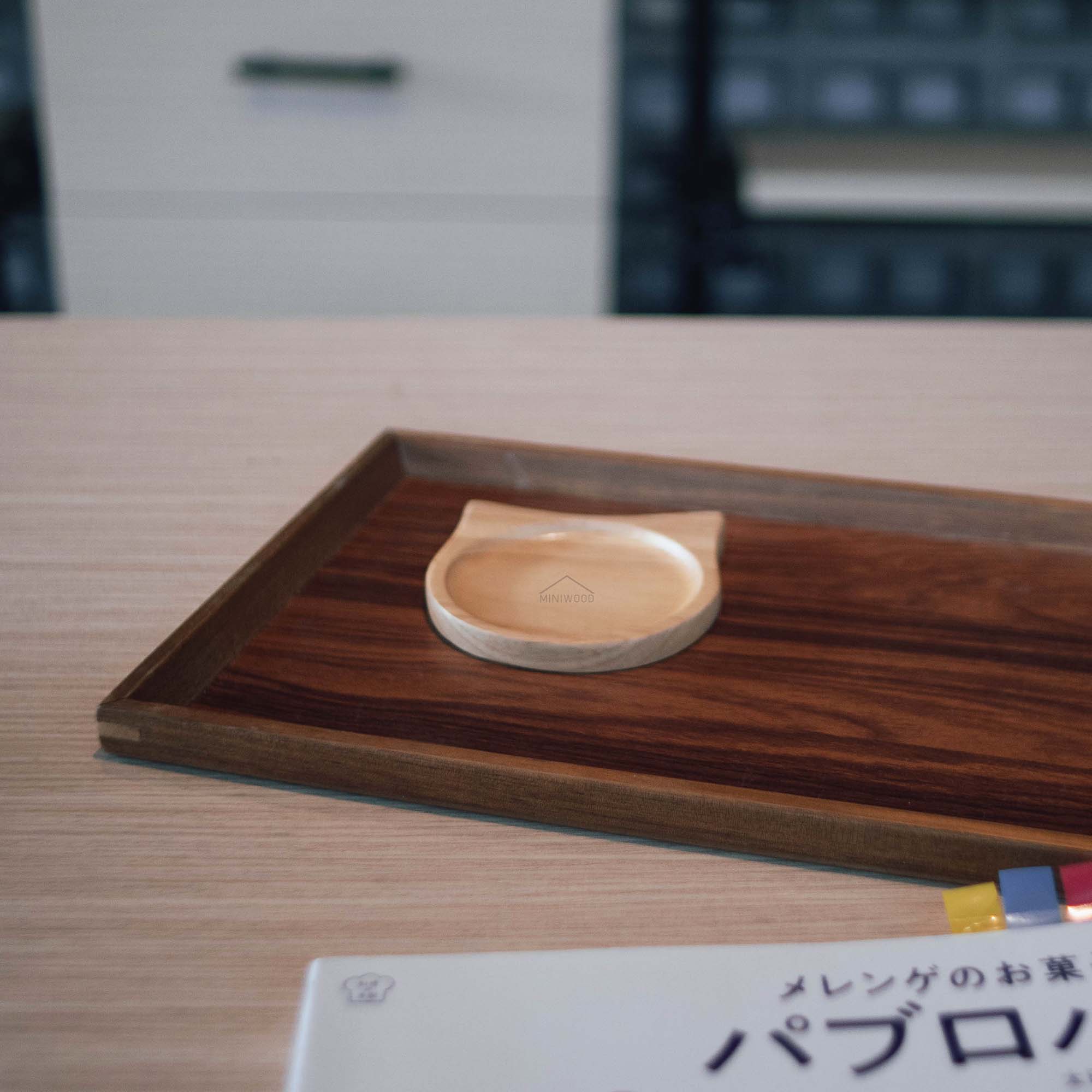 MINIWOOD จานรองแก้ว รูปแมว ผลิตจากไม้ยางพารา