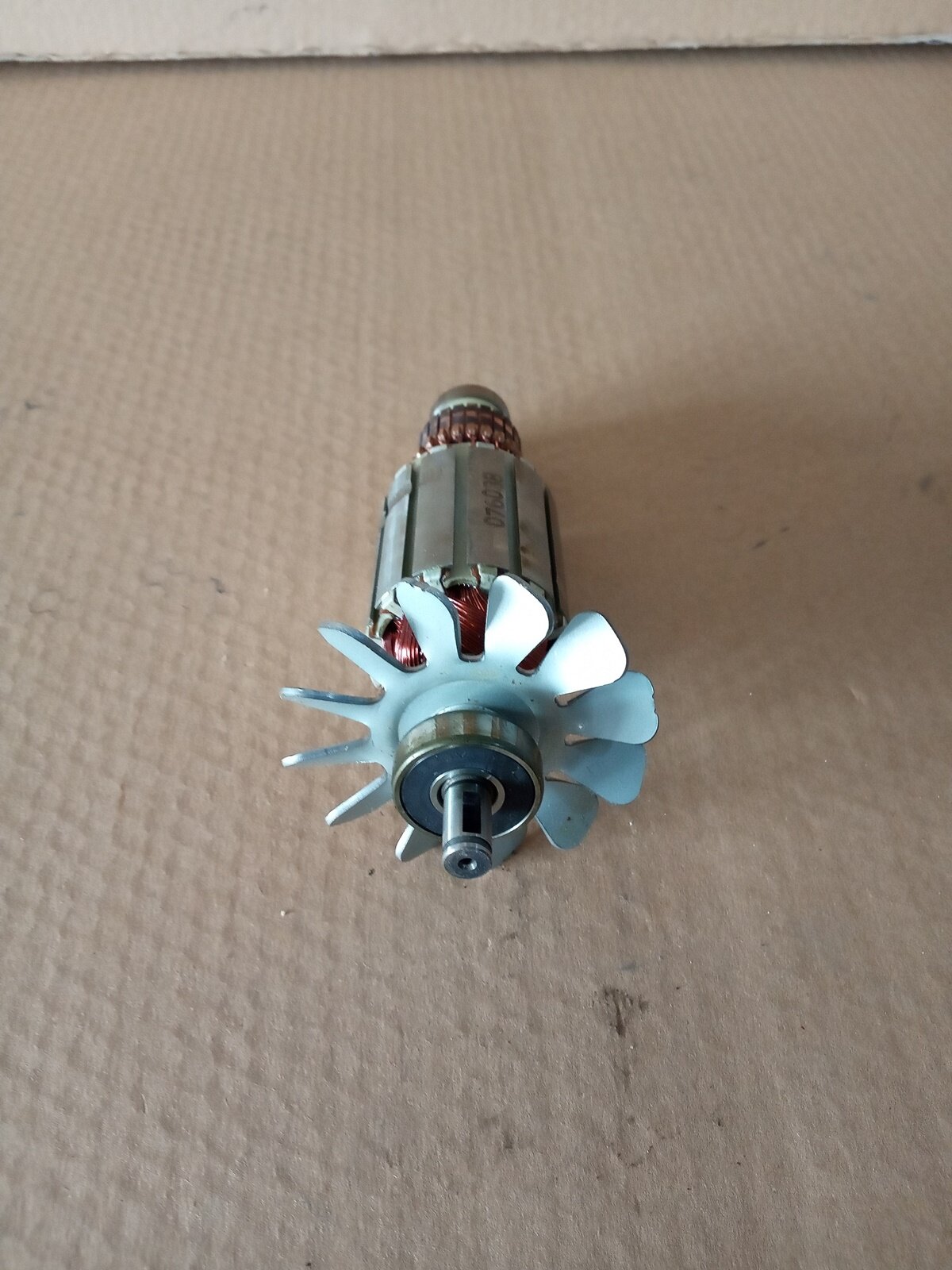 ทุ่น เครื่องตัด MAKITA รุ่น 4100NB (ญี่ปุ่นแท้)