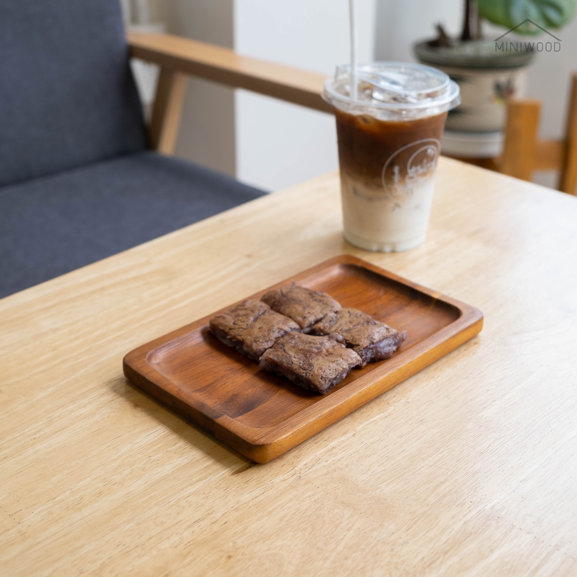 MINIWOOD จานไม้ ทรงสี่เหลี่ยม จานไม้ใส่อาหาร ถาดไม้ Food grade Wooden plate ไม้จามจุรี มี 2 ขนาด