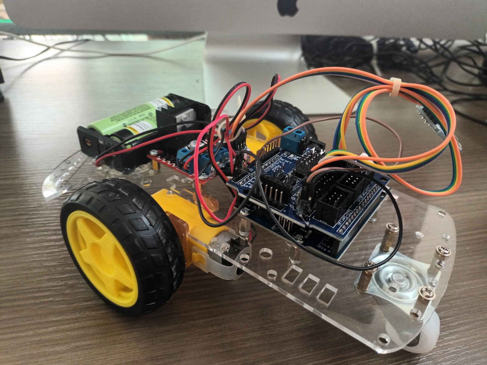 ชุดคิท หุ่นยนต์ Arduino บังคับ ด้วยแอพ บลูทูธ (Bluetooth)