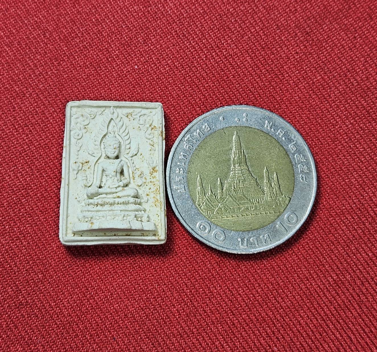 * "พระพุทธชินราช หลังพระปิดตา หลวงพ่อตึ้ง อตฺถกาโม วัดนาพร้าว อ.ศรีราชา จ.ชลบุรี...หลวงปู่เริ่ม ปรโม วัดจุกกะเฌอ ปลุกเสก..! (สภาพสวยสมบูรณ์ดั้งเดิม (สวยแชมป์..!)...สวยมากๆ...สวยเดิมๆ (คราบแป้ง ยังอยู่ครบ)...ไม่ผ่านการใช้...ประสบการณ์ ลือเลื่อง เยี่ยม