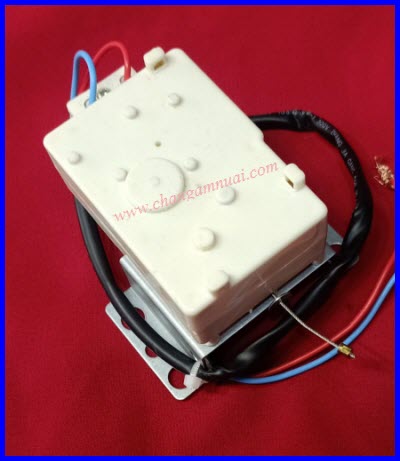 MOTOR DRAIN QA-22-35 มอเตอร์เดรนน้ำทิ้ง XPQ-6C2 ซัมซุง มีสาย ตัวสีขาว