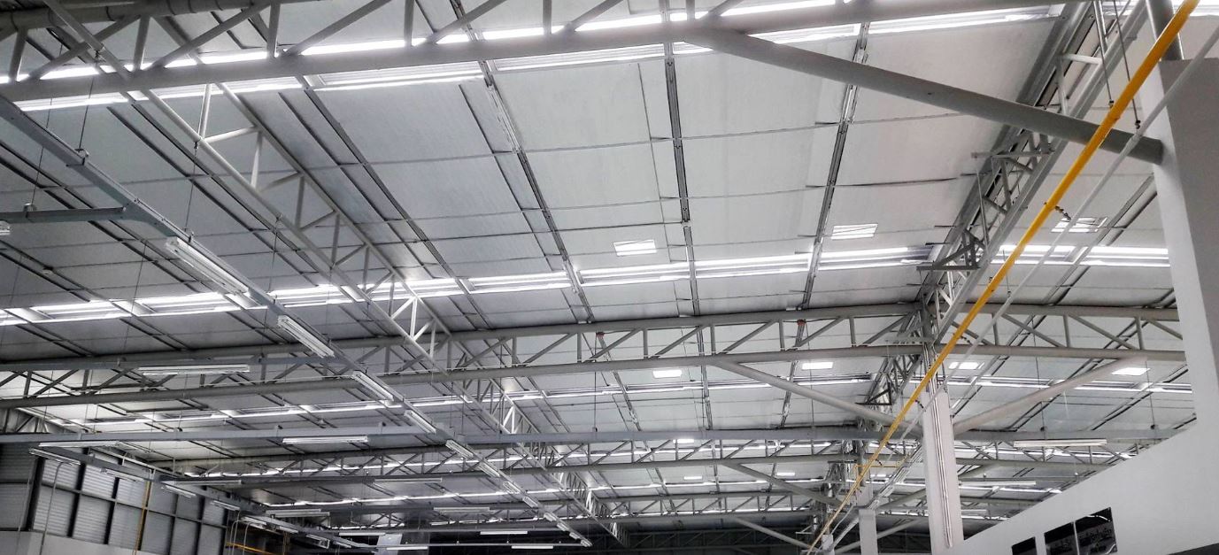 งานติดตั้งฉนวนกันความร้อน PE AcPcA - โชว์รูม