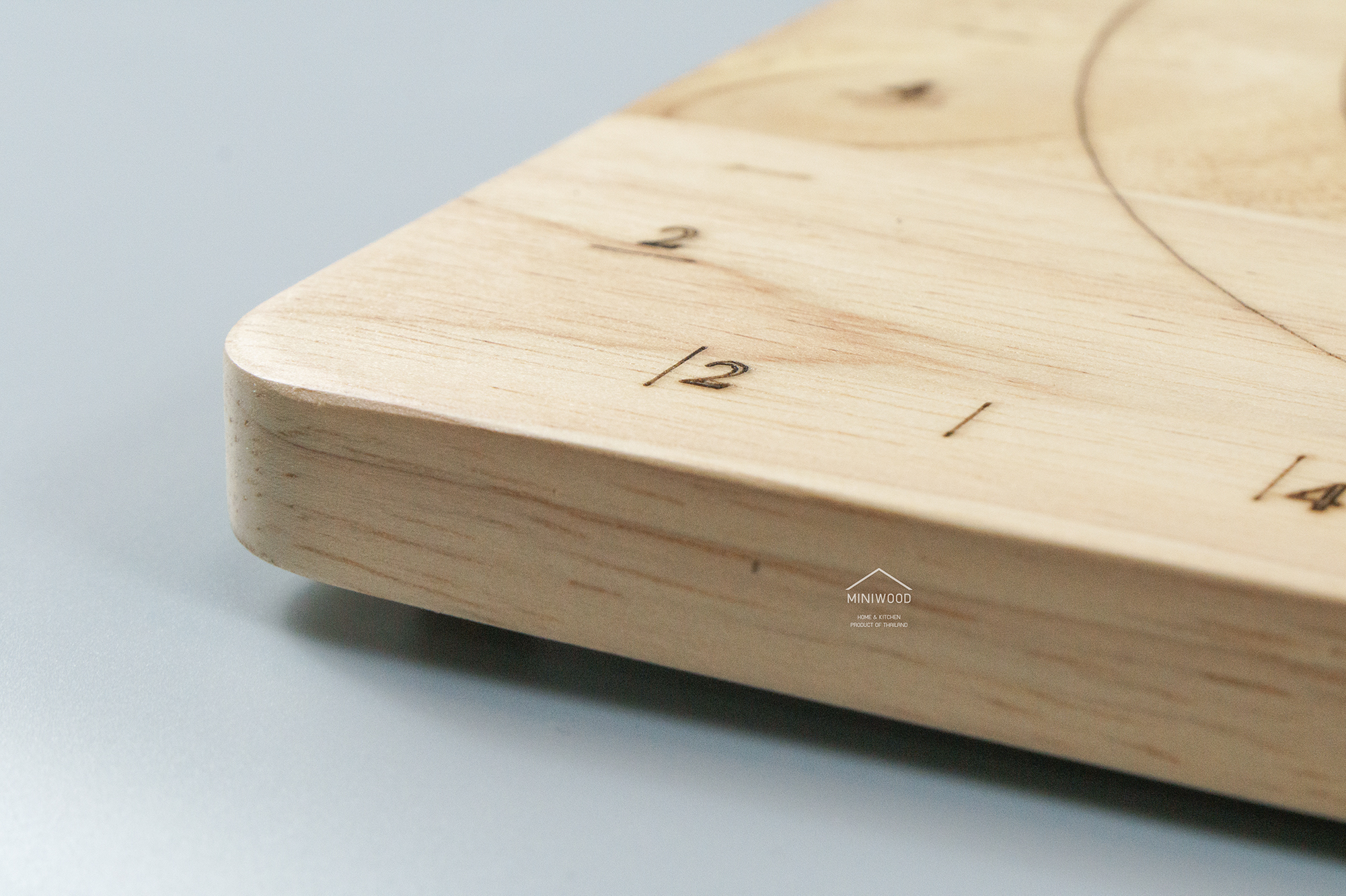 MINIWOOD กระดานนวดแป้ง แผ่นรองนวดแป้ง อุปกรณ์เบเกอรี่ 12x12 นิ้ว แถมฟรี ไม้นวดแป้ง 10" นิ้ว