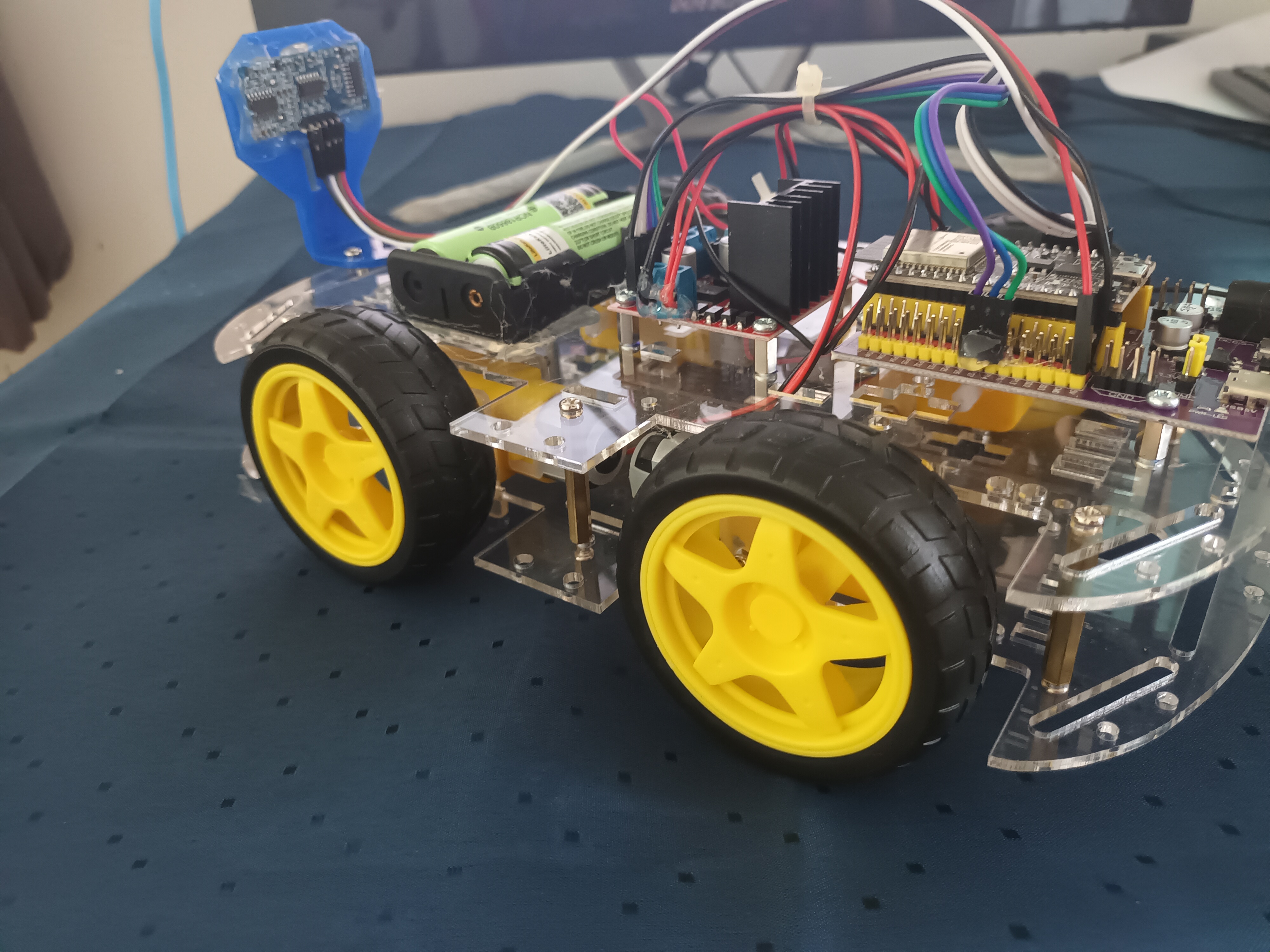 ชุดคิท หุ่นยนต์หลบสิ่งกีดขวาง ESP32