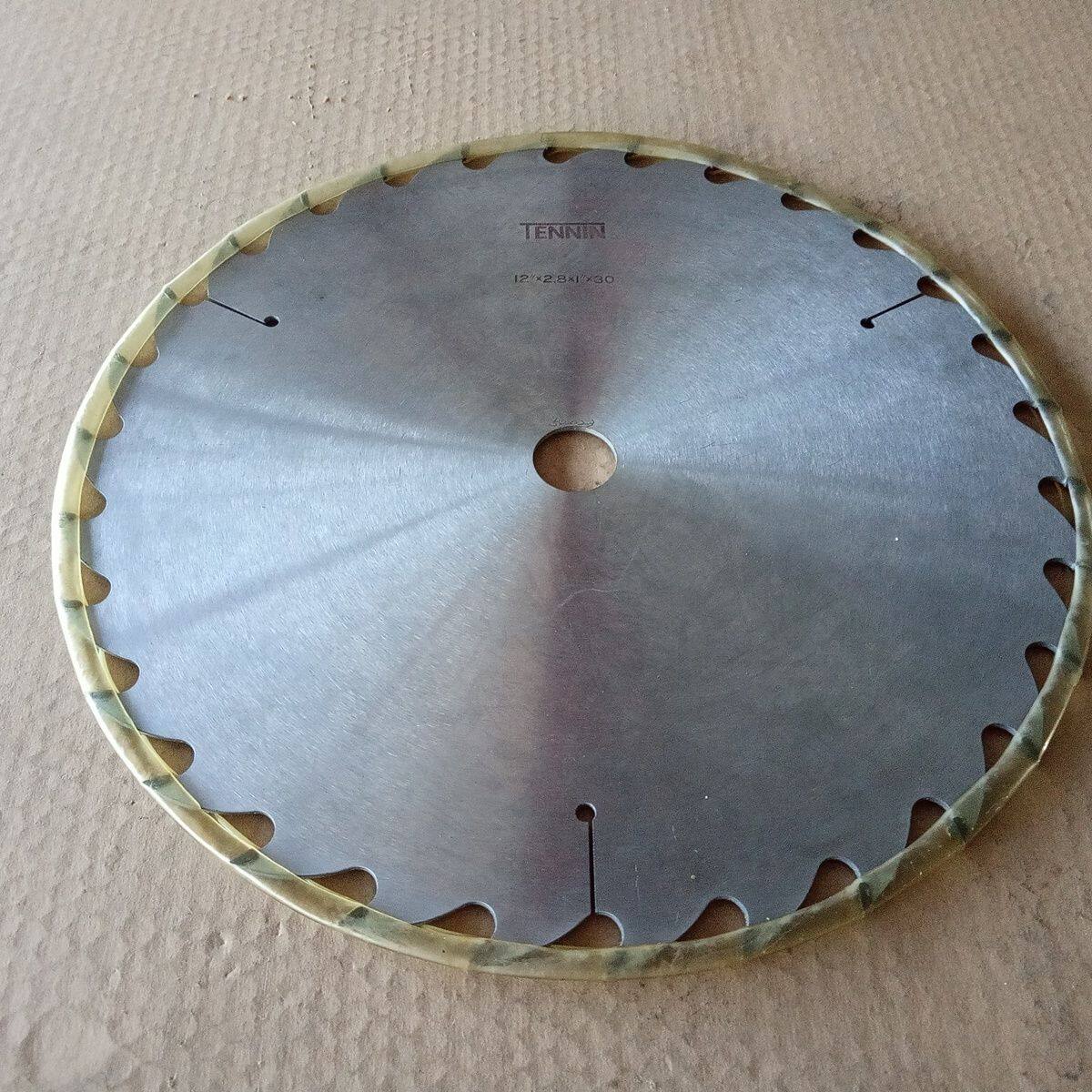 ใบเลื่อยวงเดือน TENNIN ขนาด 12นิ้ว x 30T (2.8mm) ใบเลื่อยตัด