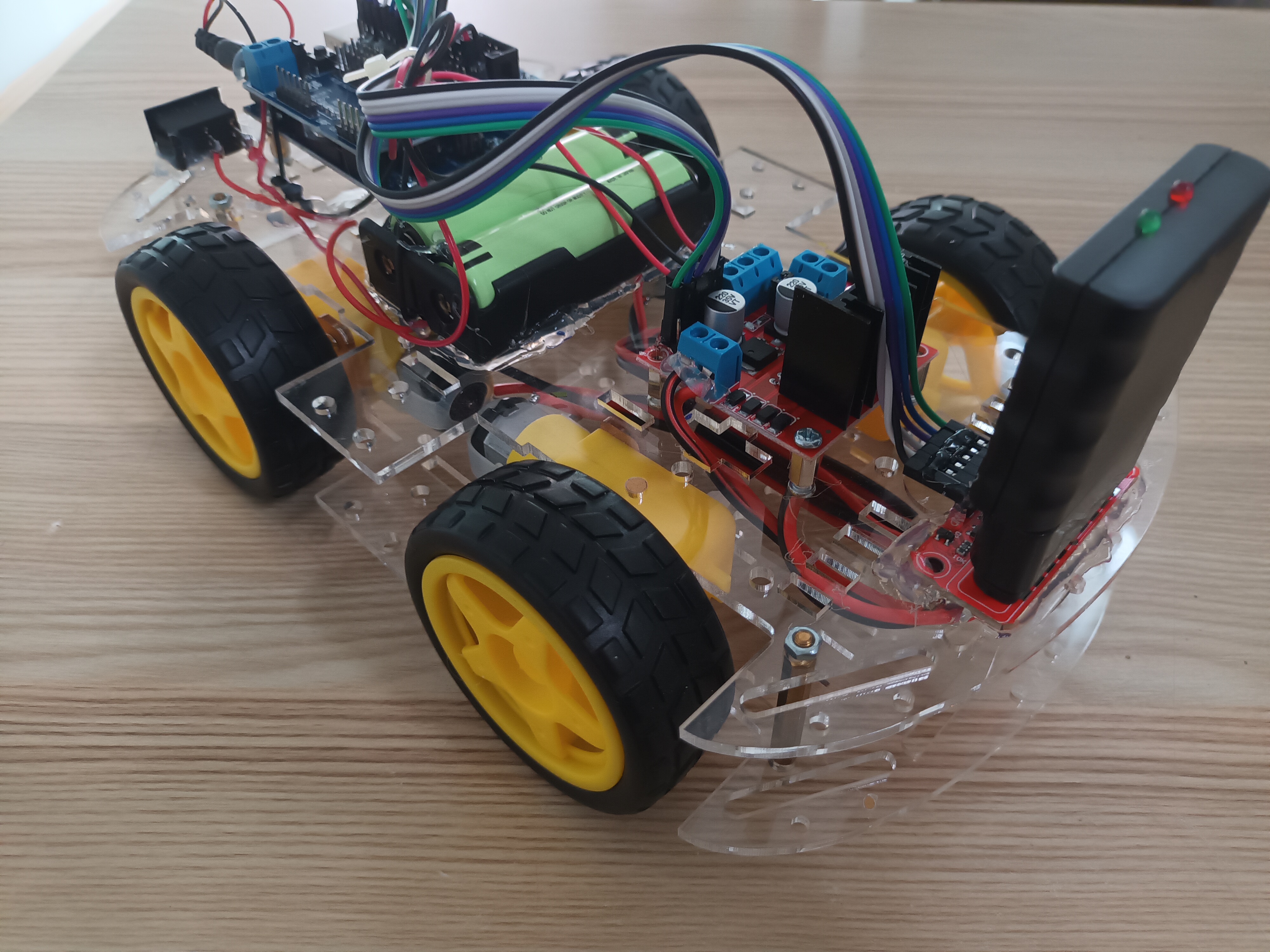 ชุดคิท หุ่นยนต์บังคับ Arduino ด้วย Wireless Joystick PS2