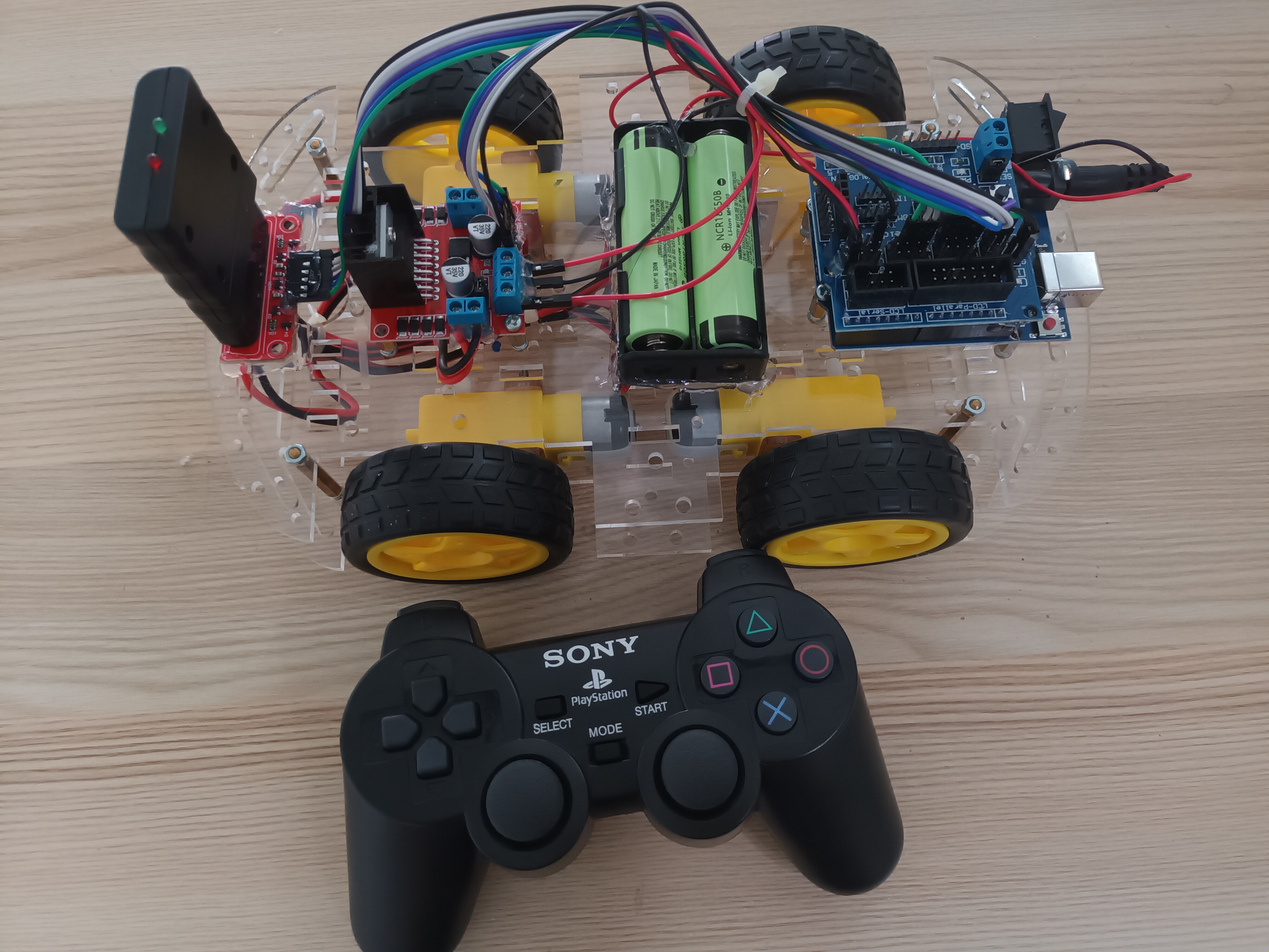 ชุดคิท หุ่นยนต์บังคับ Arduino ด้วย Wireless Joystick PS2