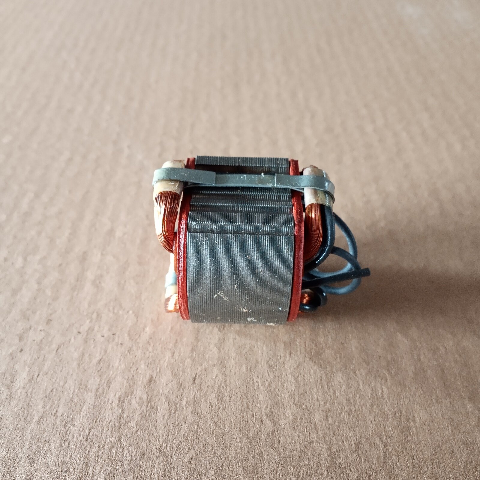 ฟิลคอยล์ เครื่องเจียรคอตรง MAKITA รุ่น 903