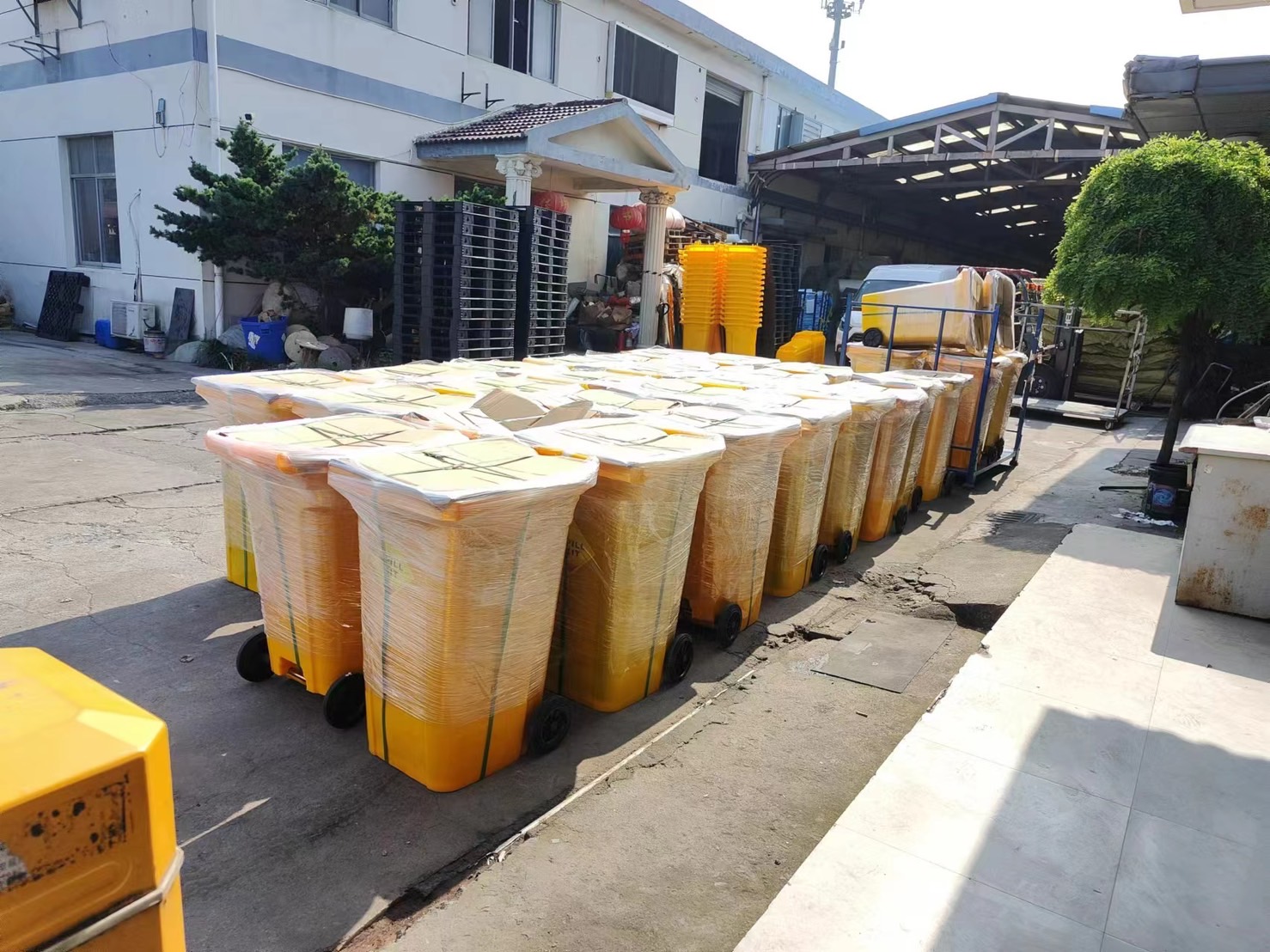 วัสดุดูดซับน้ำมันและสารเคมีแบบถังประจำจุด Spill Kit Absorbent