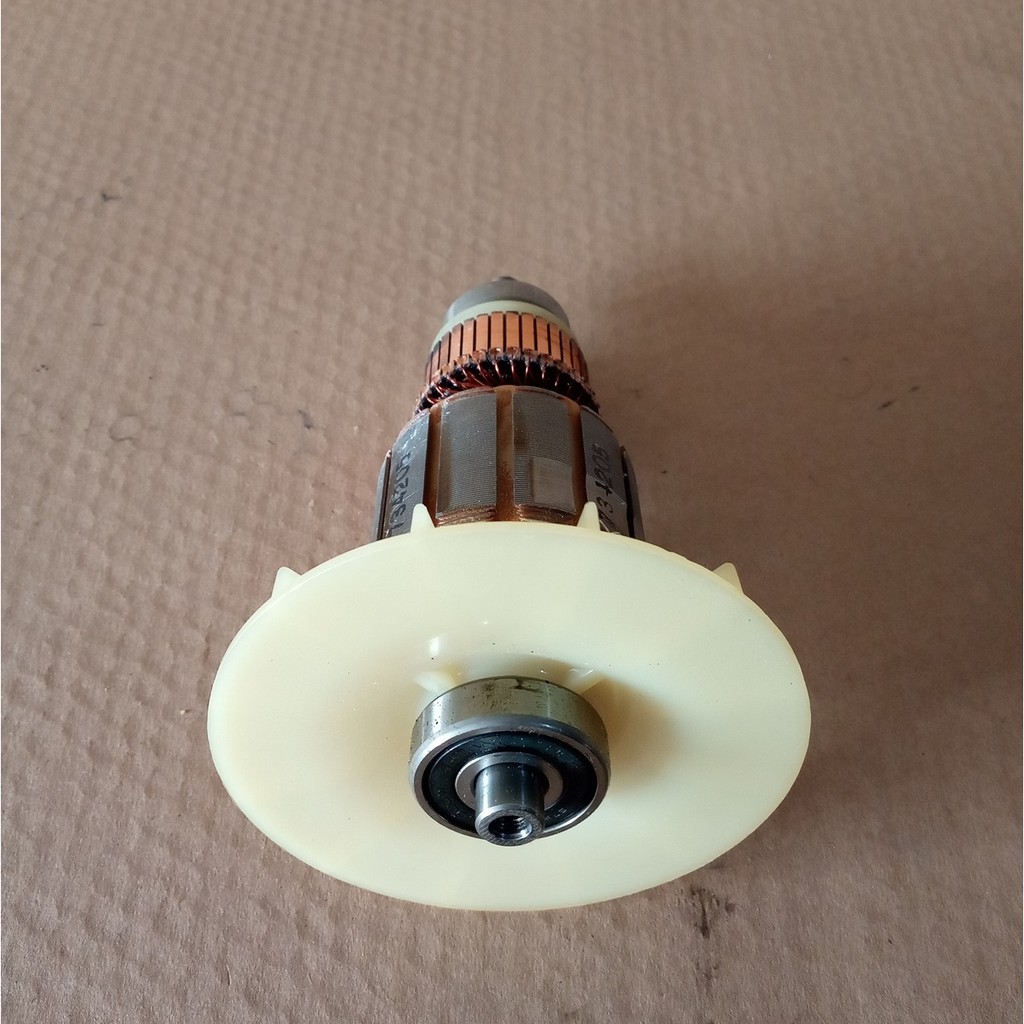 ทุ่น "MAKITA" รุ่น 9401 อะไหล่ สำหรับเครื่องขัดกระดาษทรายแบบสายพาน (ญี่ปุ่นแท้)