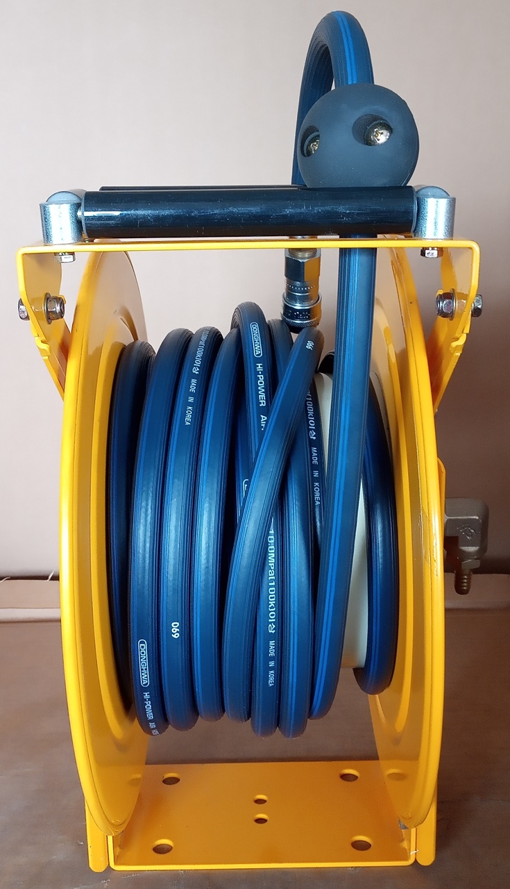 โรลม้วนสายน้ำ อัตโนมัติ TWISTER รุ่น TWA-910T