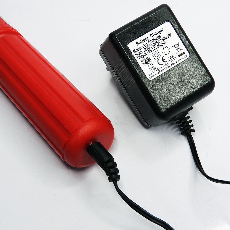 เครื่องตีฟองนม 3.6V (KOFFEE) สีแดง 1610-236-C03