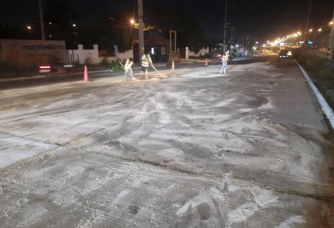 ผงดูดซับน้ำมันและสารเคมี แบบถุง 20 กก.