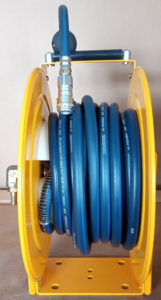 โรลม้วนสายน้ำ อัตโนมัติ TWISTER รุ่น TWA-910T