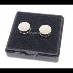 จิวแม่เหล็ก สีเงิน หน้ากว้าง 9 mm (คู่)