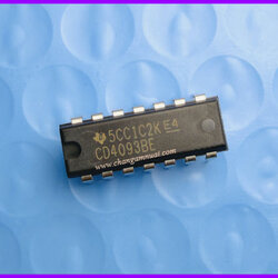 CD4093BE ไอซี CMOS QUAD 2-INPUT NAND DIP-14