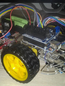 ชุดคิท หุ่นยนต์เดินตามเส้น 3 เซ็นเซอร์ Arduino 2WD