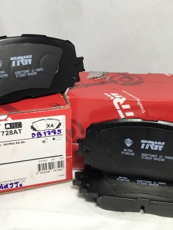 ผ้าเบรค TRW (หน้า) Toyota Yaris 1.5 Type-S ปี 06-12 DTEC