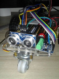 ชุดคิท หุ่นยนต์หลบสิ่งกีดขวาง ESP8266 NodeMCU V2