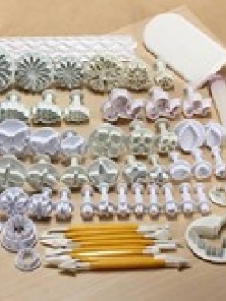 ชุดอุปกรณ์ฟองดอง ชุด 68 ชิ้น