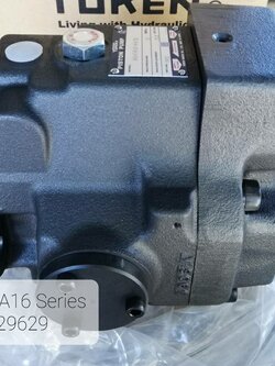 Yuken A16 (Piston Pump) แรงดันสูงสุด 210 บาร์ (21Mpa)