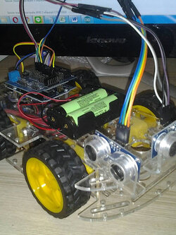 ชุดคิท หุ่นยนต์เดินตามผนัง Wall Arduino