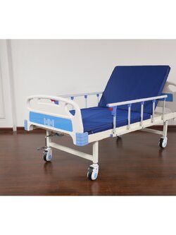 เตียง 1 ไกร์ มือหมุน SS (ฟรี เสาน้ำเกลือ+โต๊ะอาหารไม้)