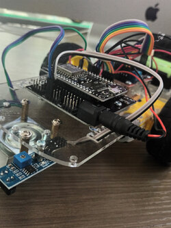 ชุดคิท หุ่นยนต์เดินตามเส้น 2 เซ็นเซอร์ ESP8266 V3