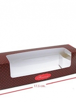 กล่องมาการองลายจุดแดง