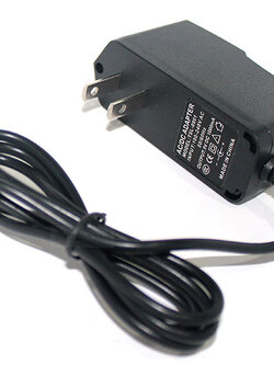 Adapter DC 9V 1A Power Supply
