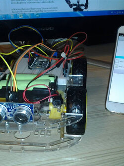 ชุดคิท หุ่นยนต์หลบหลีกสิ่งกีดขวาง ส่งค่าผ่าน Bluetooth