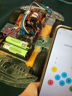 ชุดคิท หุ่นยนต์ ESP32 3in1 บังคับผ่าน Bluetooth / WIFI / อินเตอร์เน็ต