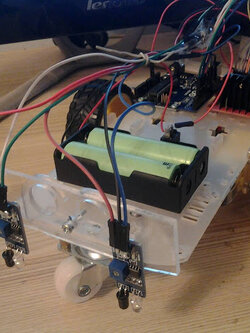 ชุดคิท หุ่นยนต์เดินตามเส้น 2 เซ็นเซอร์ Arduino 2WD